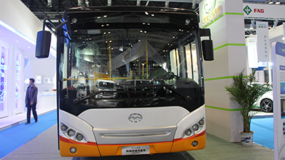 2015節(jié)能與新能源成果展 五洲龍F(tuán)DG6851EVG純電動(dòng)城市客車(chē)